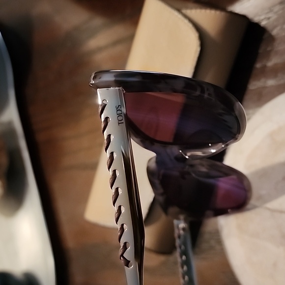 TODS Sunglasses - Picture 8 of 12